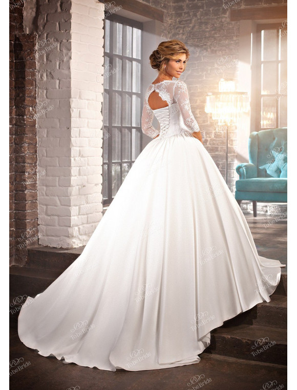 Свадебное платье с ручной отделкой NW001 в салоне свадебной и вечерней моды SV: фото