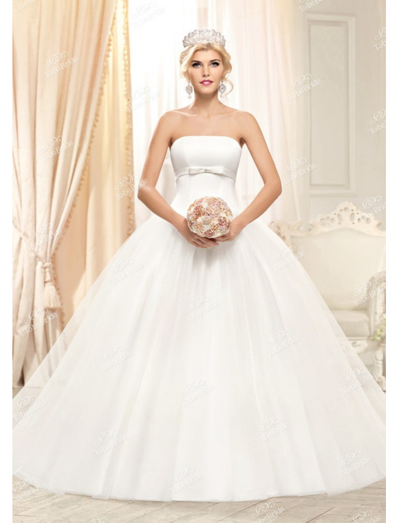 Свадебное платье С0042 в салоне свадебной и вечерней моды SV: фото