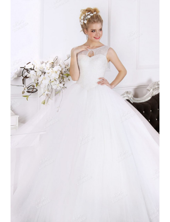 Свадебное платье с кристаллами FC002 в салоне свадебной и вечерней моды SV: фото