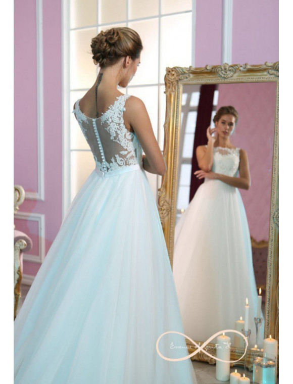 Свадебное платье 240823 в салоне свадебной и вечерней моды SV: фото