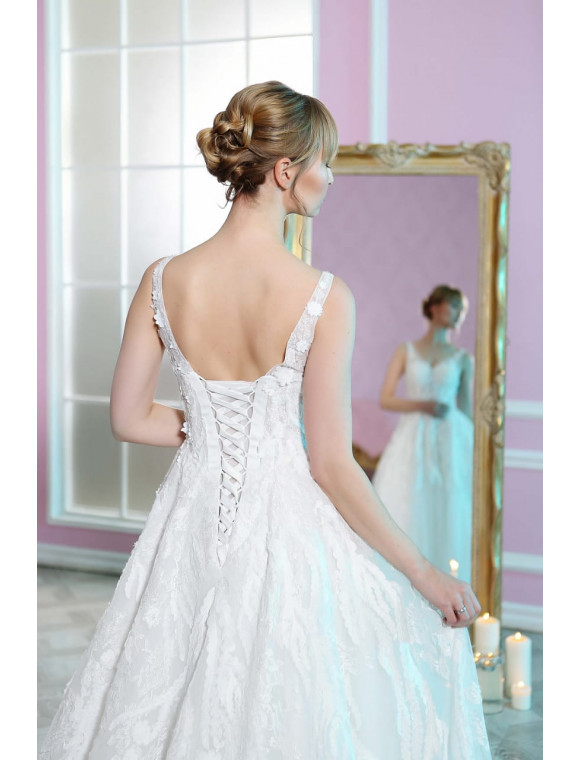 Свадебное платье 240825 в салоне свадебной и вечерней моды SV: фото