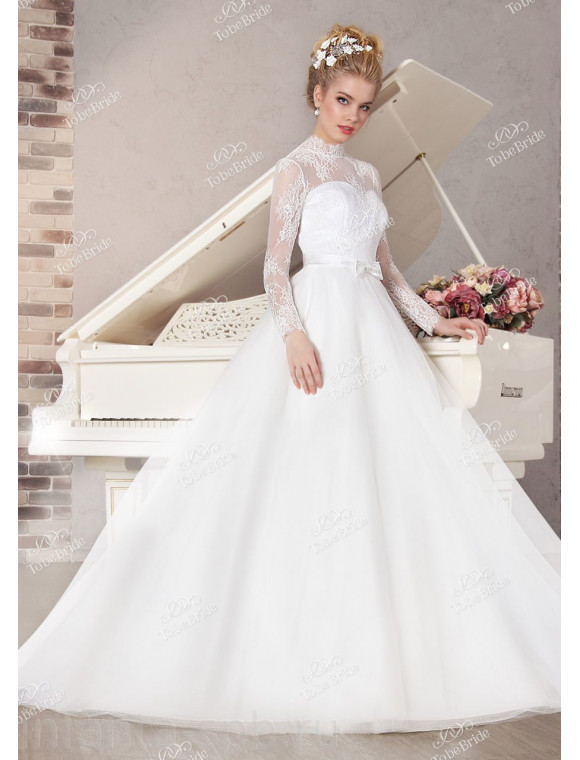 Свадебное платье 250824 в салоне свадебной и вечерней моды SV: фото